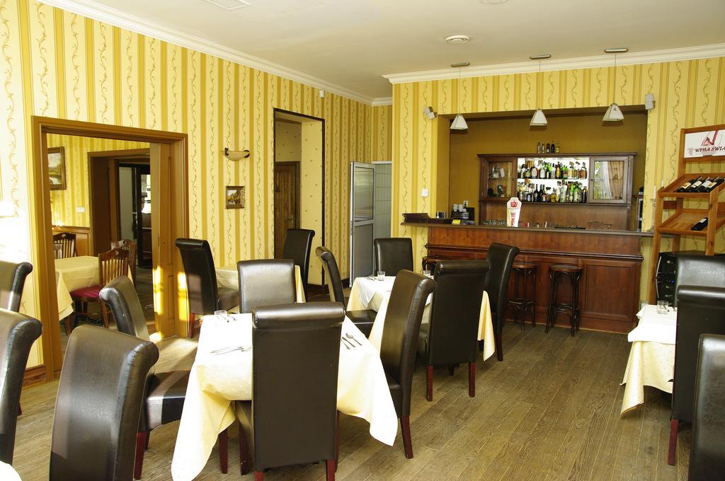 Pensjonat - Restauracja Zolty Domek Шчечинек Екстериор снимка